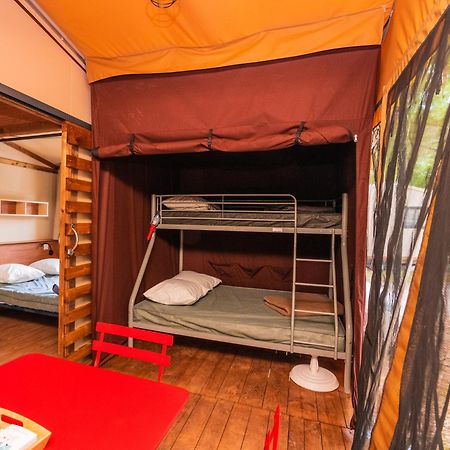 Camping Onlycamp Tours Val De Loire Saint Avertin Bagian luar foto