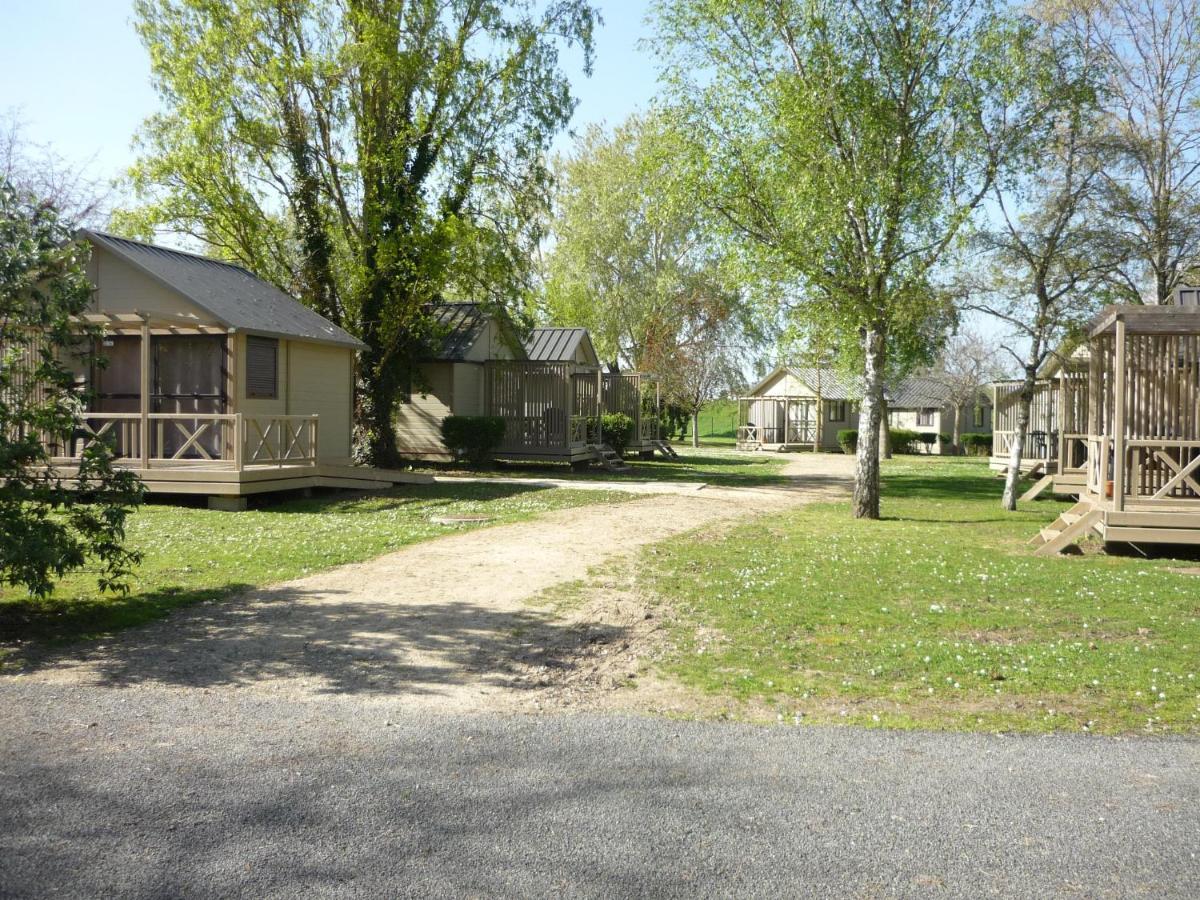 Camping Onlycamp Tours Val De Loire Saint Avertin Bagian luar foto